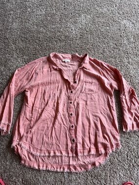 Umgee light weight button down size 1x